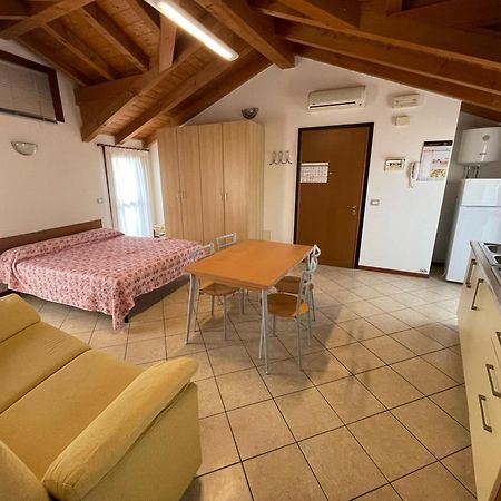 Residence Mediterraneo - Agenzia Cocal Caorle Ngoại thất bức ảnh