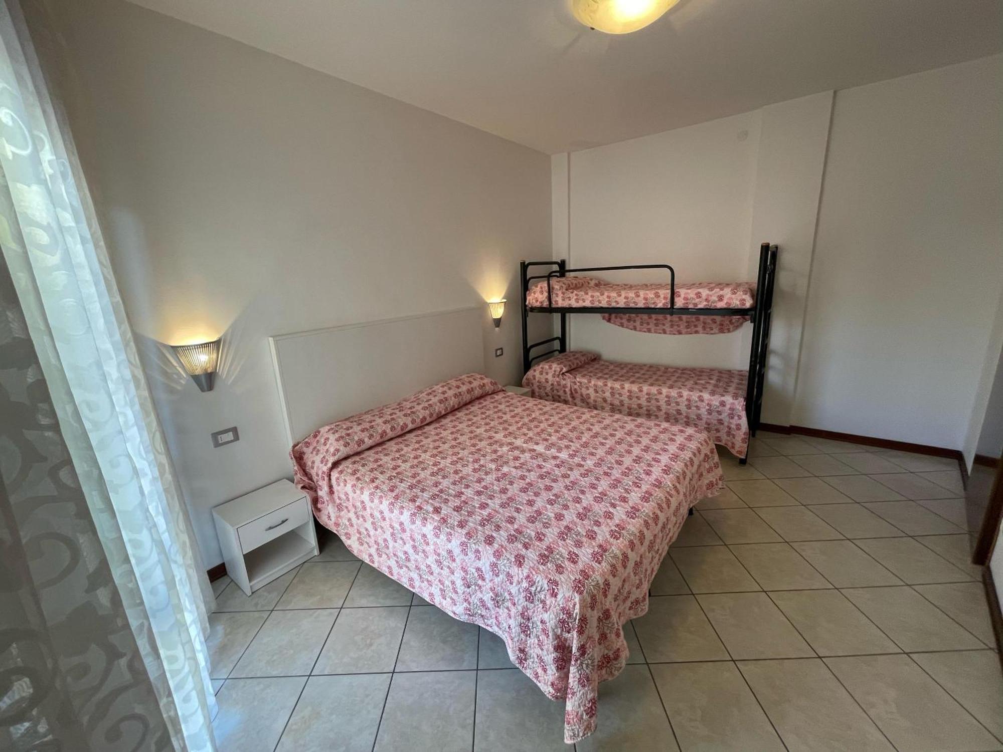 Residence Mediterraneo - Agenzia Cocal Caorle Ngoại thất bức ảnh